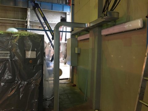 Монтаж компрессорного оборудования и магистрали сжатого воздуха с блоками подготовки на промышленном предприятии Санкт-Петербурга
